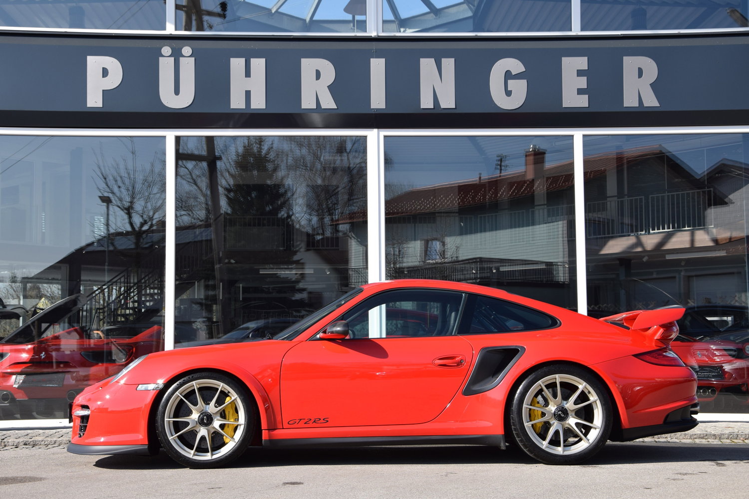 ぽにょ② Porsche 997.2 GT2 RS 2010 - elferspot.com - Marketplace for