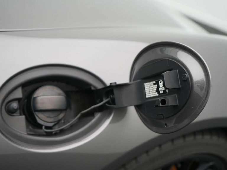 Porsche 991.2 Carrera GTS