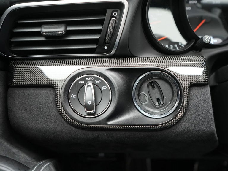 Porsche 991.2 Carrera GTS