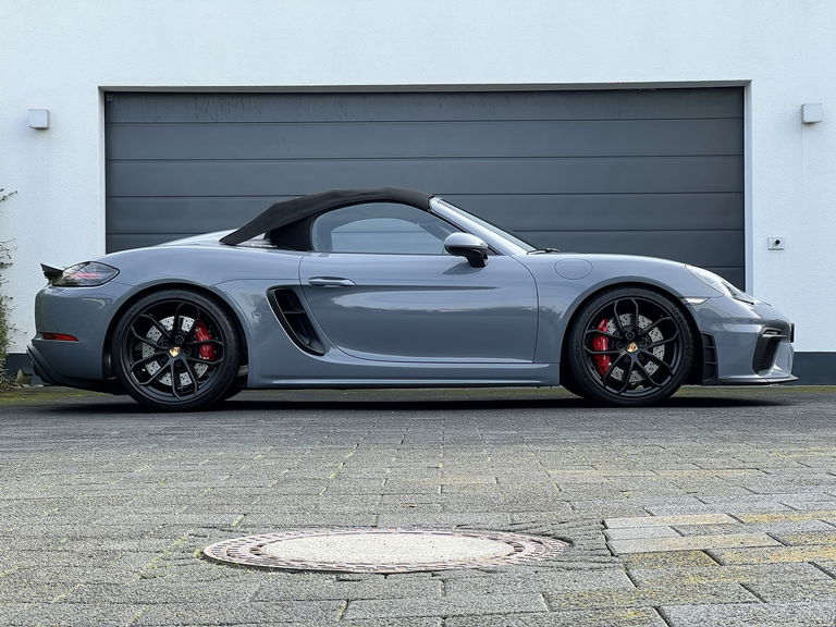 Porsche 718 Spyder