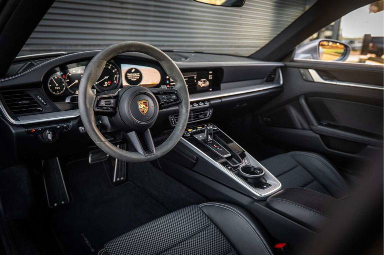 Porsche 992 Carrera S