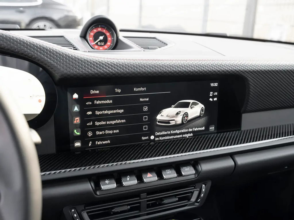 Porsche 992 GT3 Touring