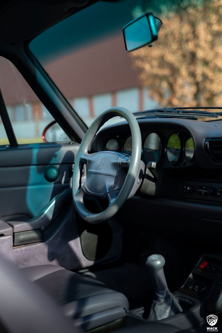 Porsche 993 Carrera 4S