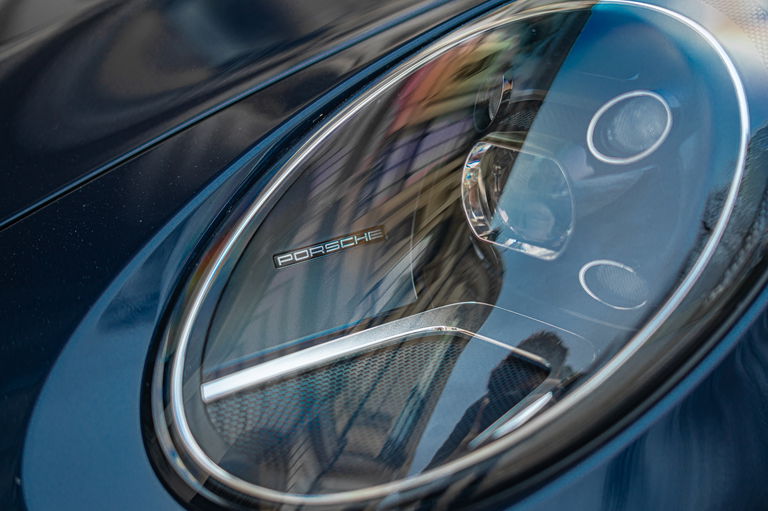 Porsche 992 Carrera 4S