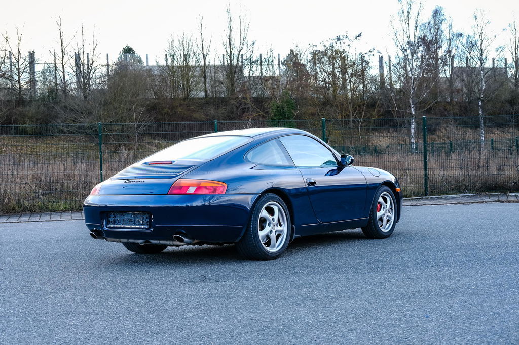 Porsche 996 Carrera
