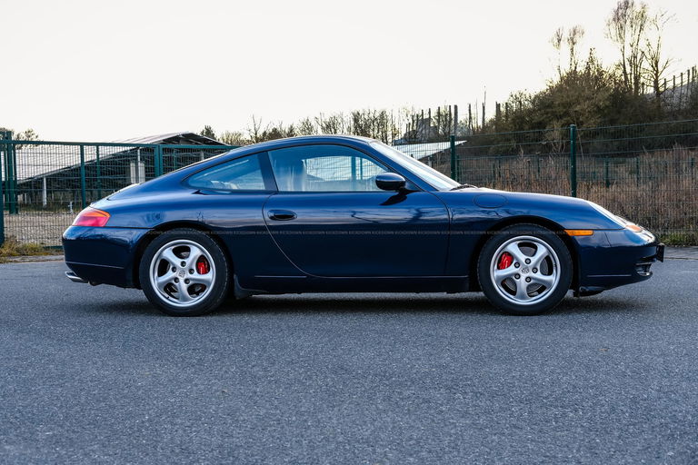 Porsche 996 Carrera