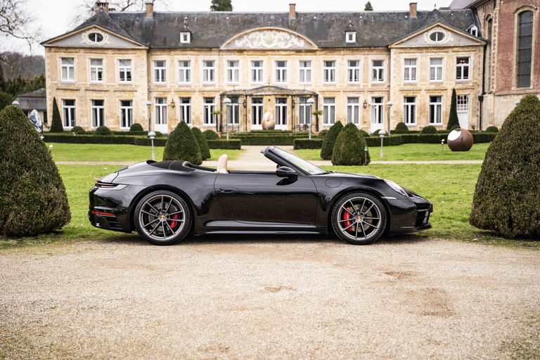 Porsche 992 Carrera 4S