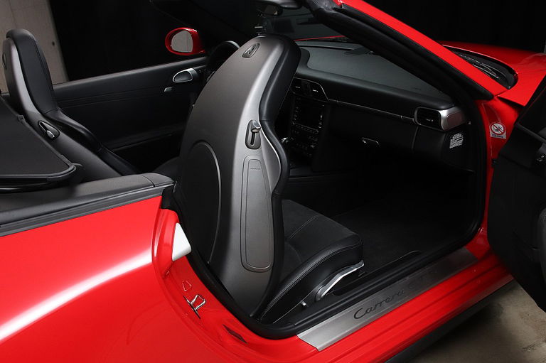 Porsche 997.2 Carrera GTS