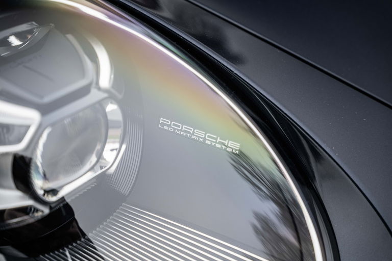 Porsche 992 Carrera 4S