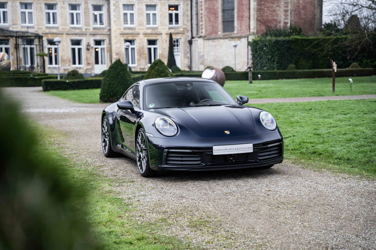 Porsche 992 Carrera 4S