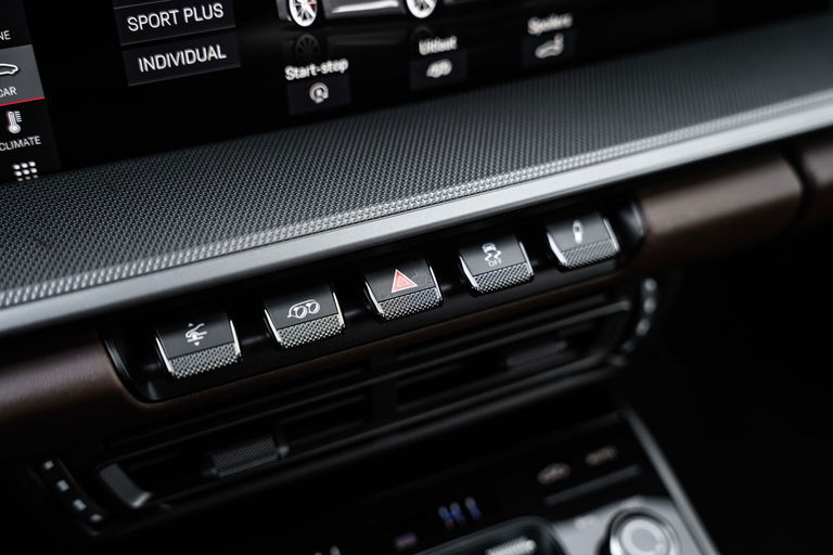 Porsche 992 Carrera 4S