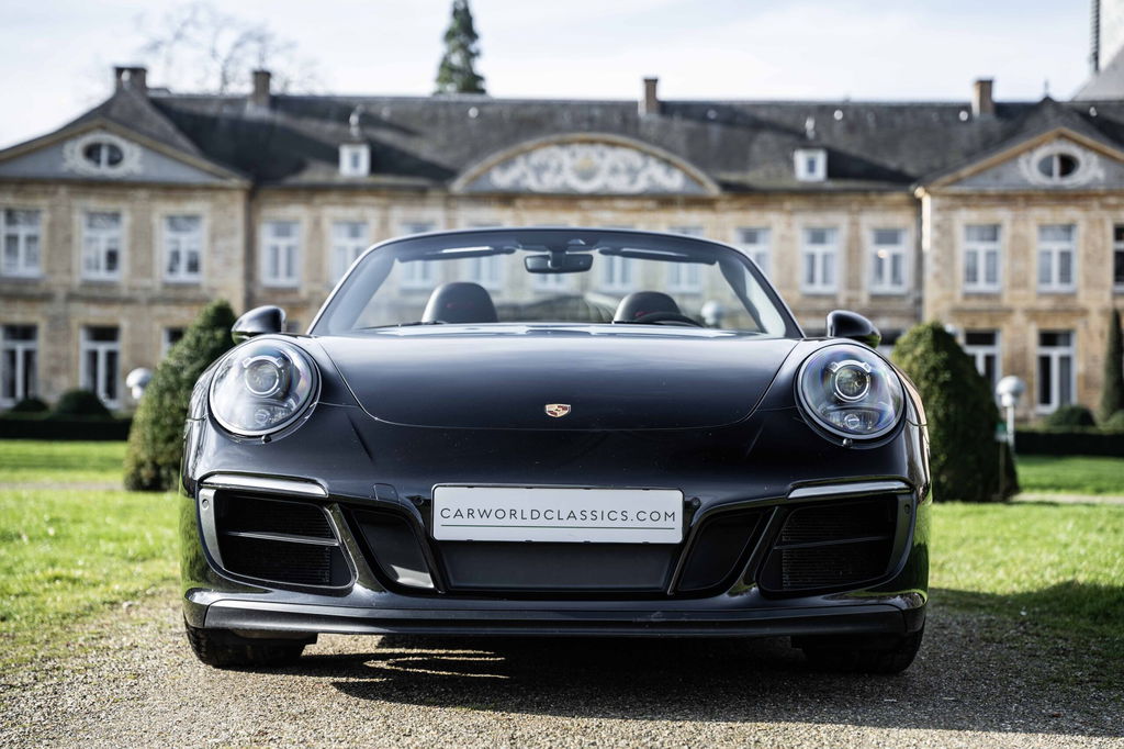 Porsche 991.2 Carrera 4 GTS