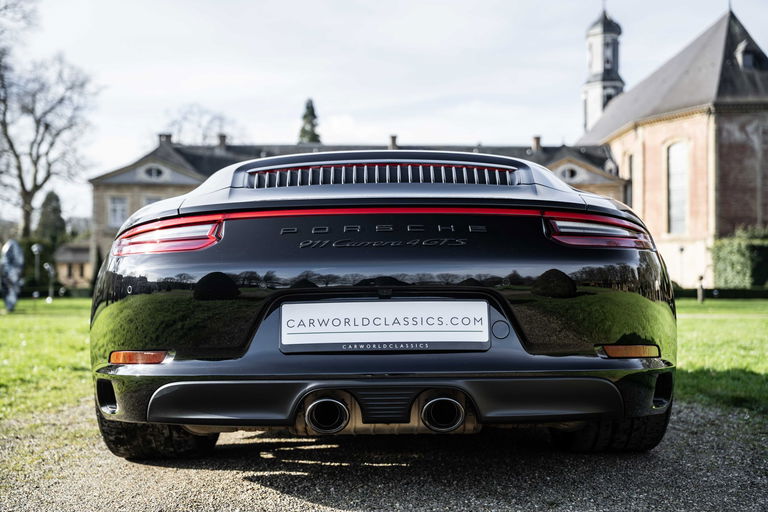 Porsche 991.2 Carrera 4 GTS