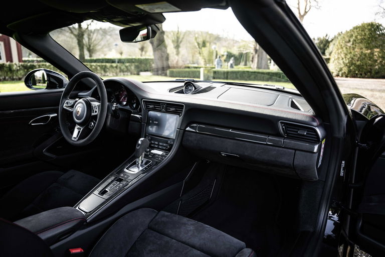 Porsche 991.2 Carrera 4 GTS