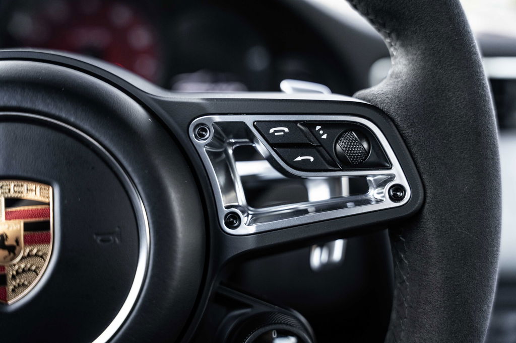 Porsche 991.2 Carrera 4 GTS