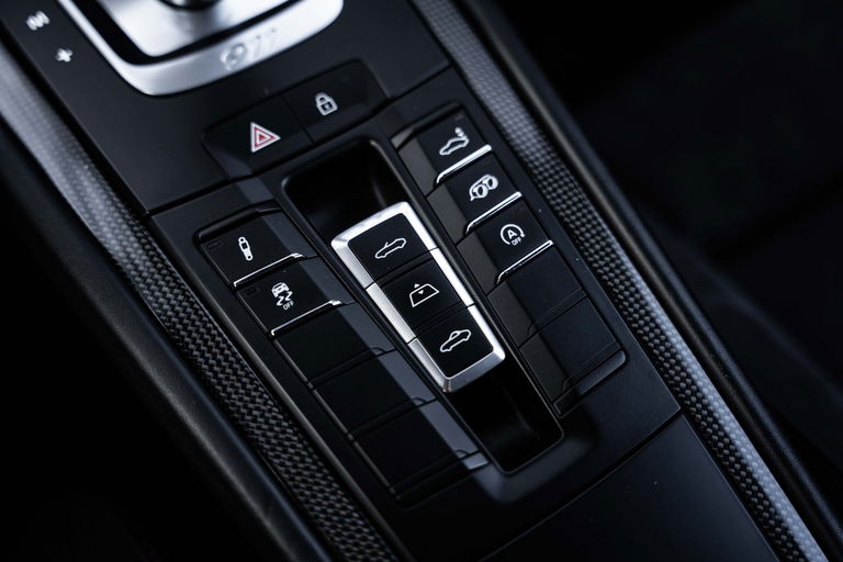 Porsche 991.2 Carrera 4 GTS