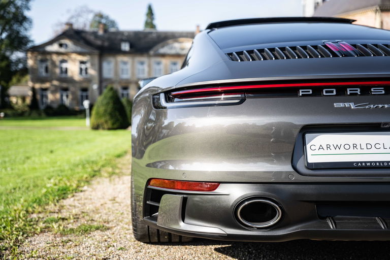 Porsche 992 Carrera 4S