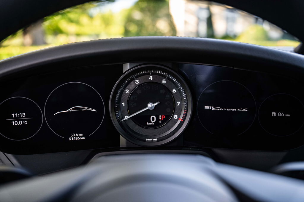 Porsche 992 Carrera 4S