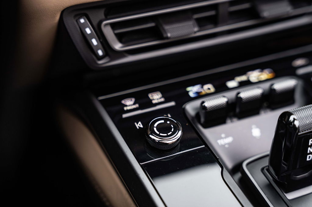 Porsche 992 Carrera 4S