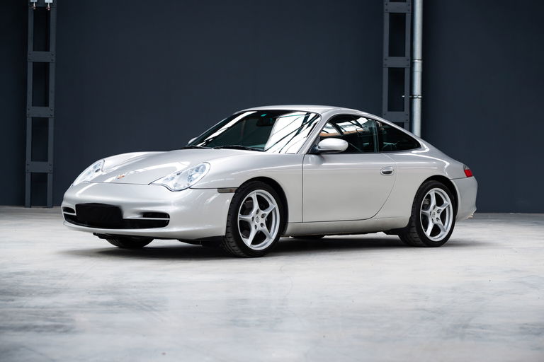 Porsche 996 Carrera