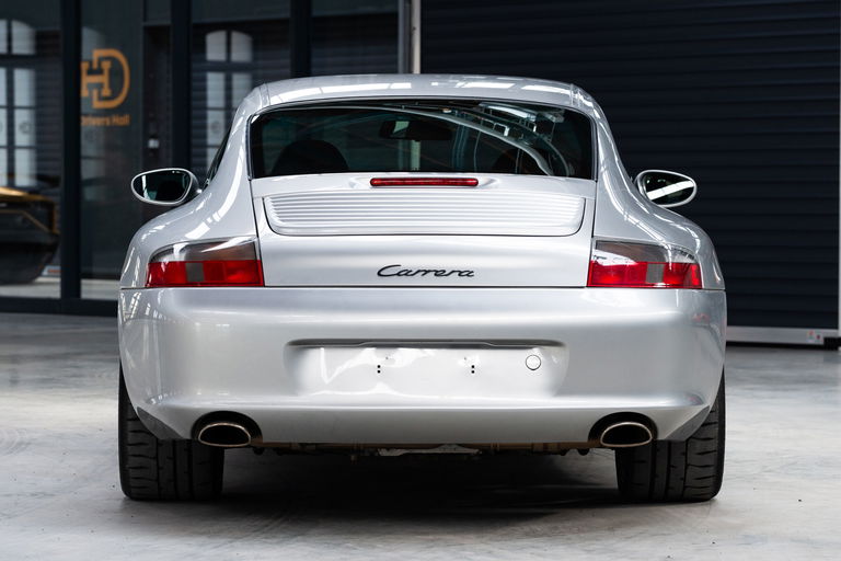 Porsche 996 Carrera