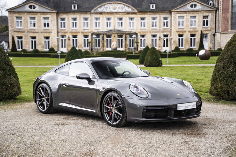 Porsche 992 Carrera 4S