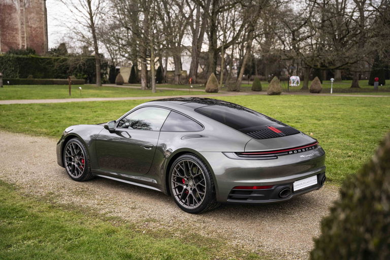 Porsche 992 Carrera S