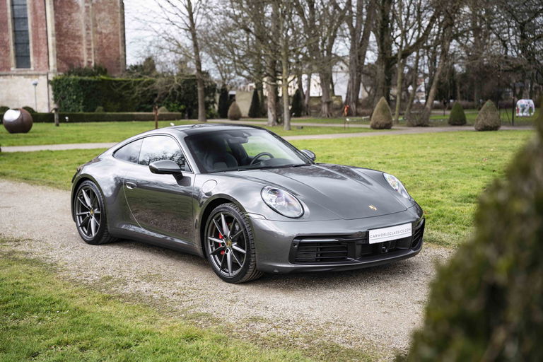 Porsche 992 Carrera 4S