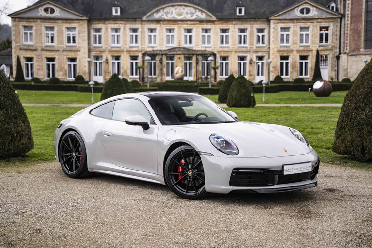 Porsche 992 Carrera 4S