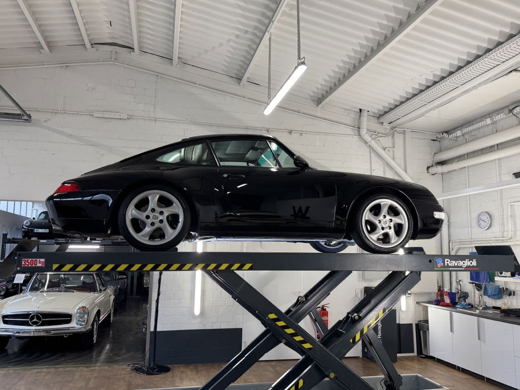 Porsche 993 Carrera