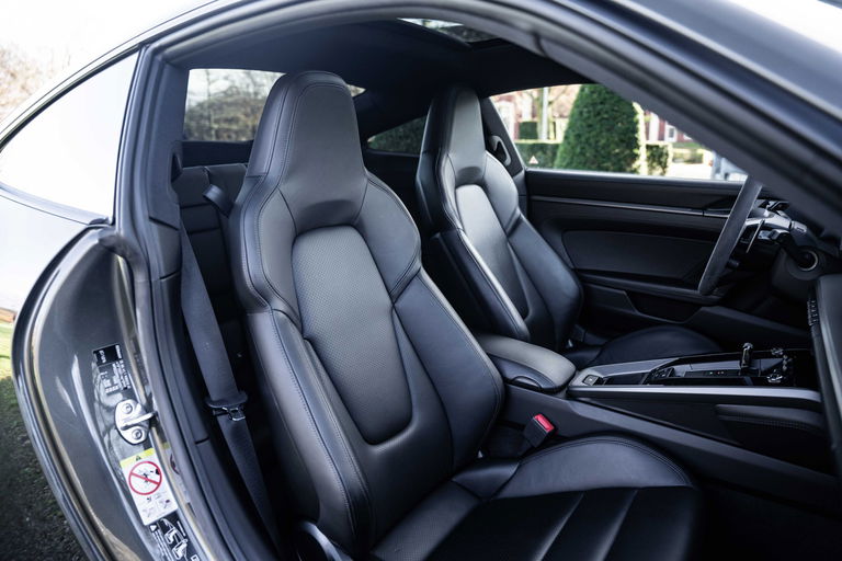 Porsche 992 Carrera S