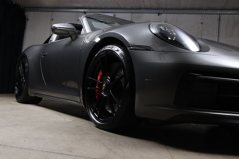 Porsche 992 Targa 4 GTS