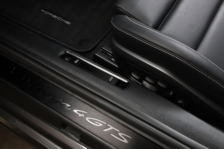 Porsche 992 Targa 4 GTS