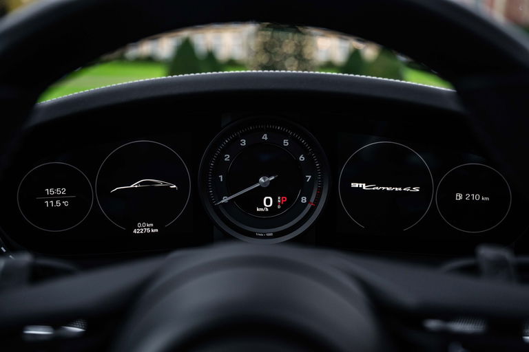 Porsche 992 Carrera 4S