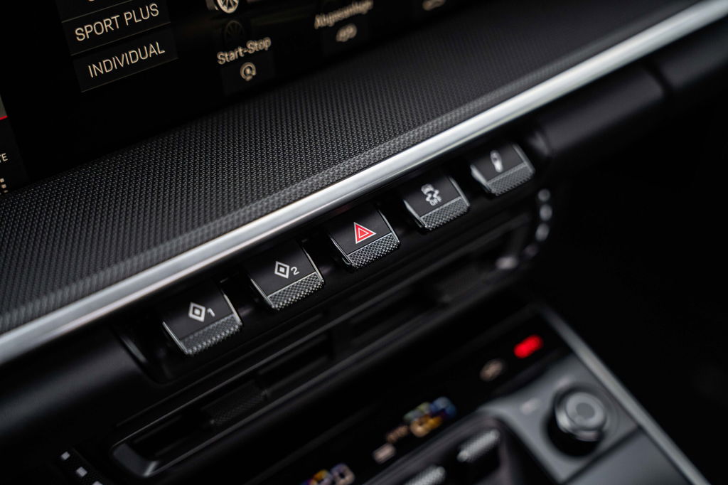 Porsche 992 Carrera 4S