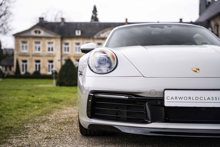 Porsche 992 Carrera 4S