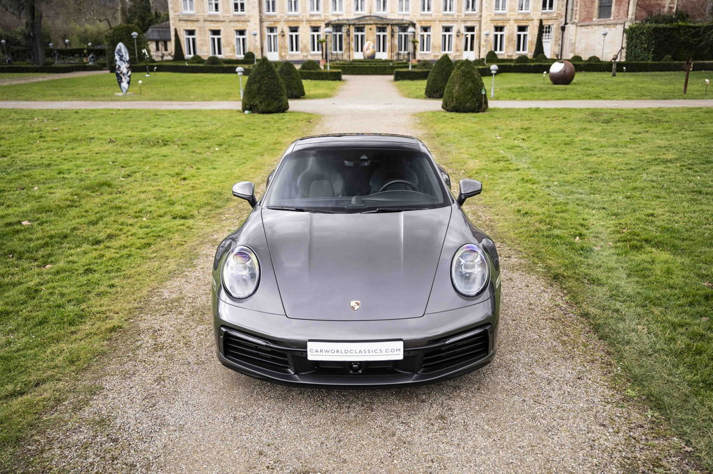 Porsche 992 Carrera 4S