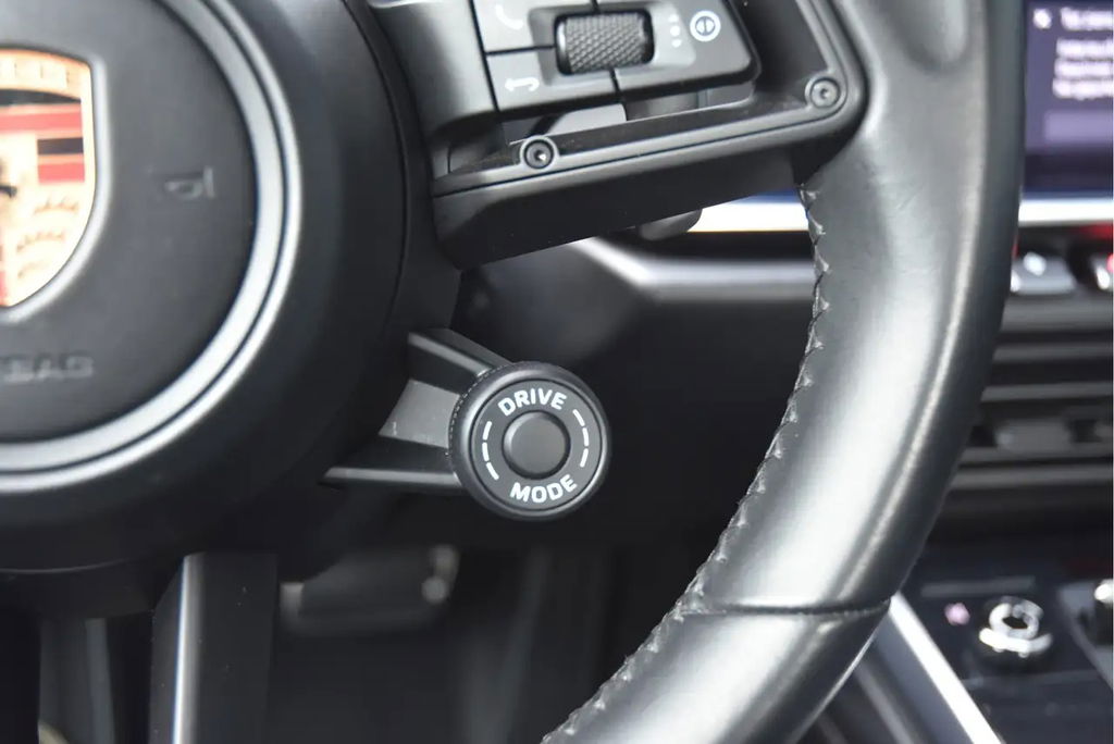 Porsche 992 Carrera 4S