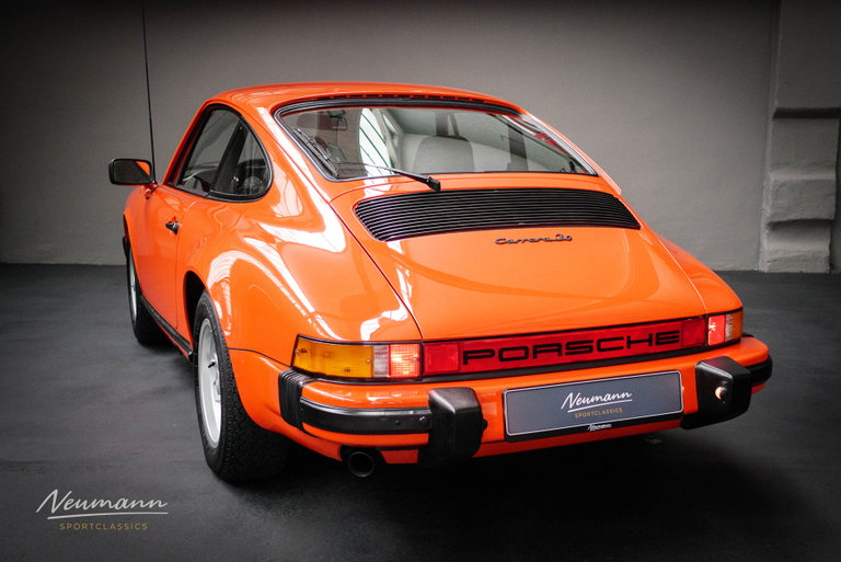 Porsche 911 Carrera 3.0