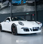 Porsche 991 Carrera GTS