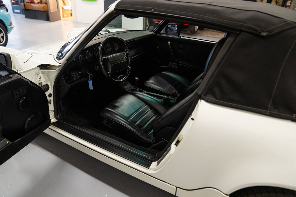 Porsche 964 Carrera 2