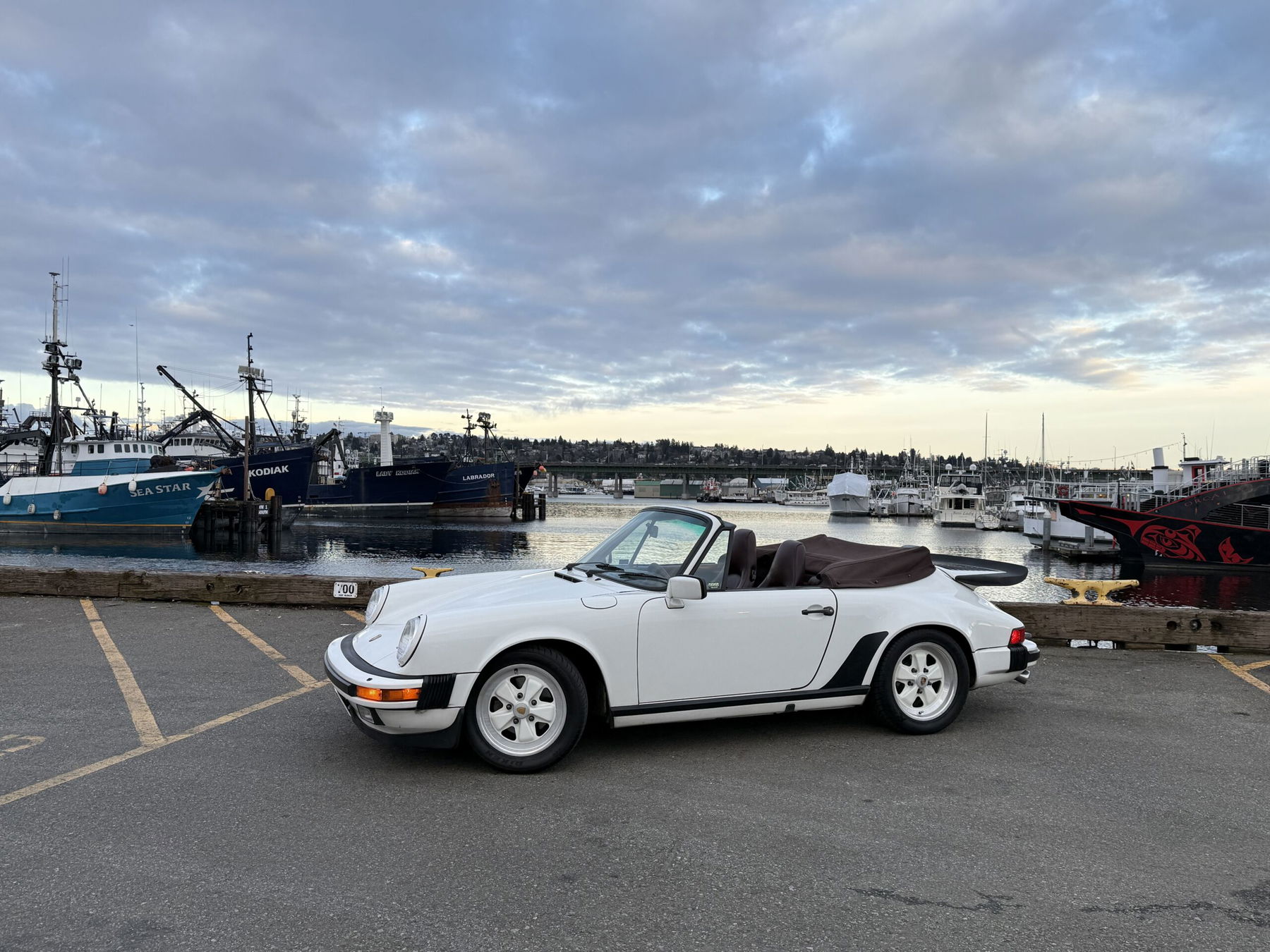 Porsche 911 Carrera 3.2 