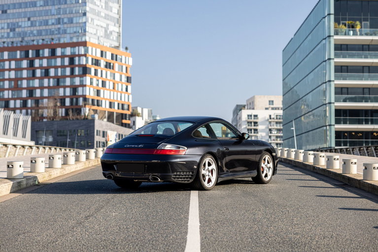 Porsche 996.2 Carrera 4S