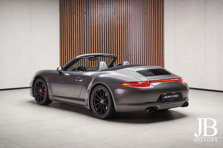 Porsche 991 Carrera 4 GTS