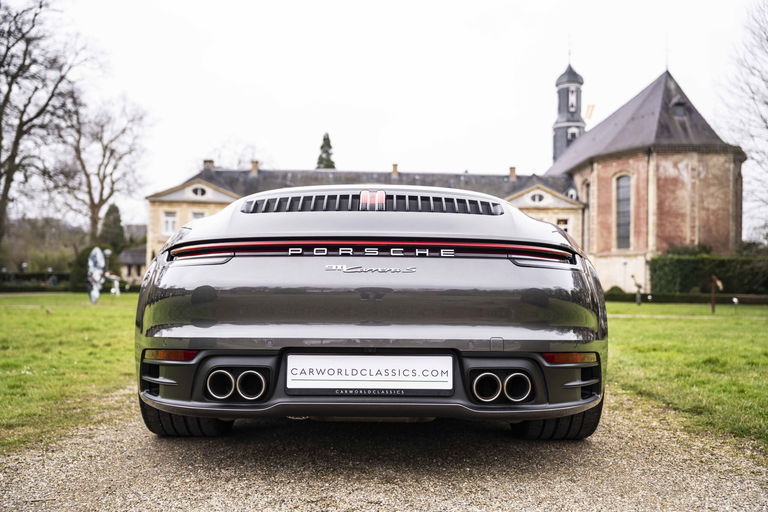 Porsche 992 Carrera S