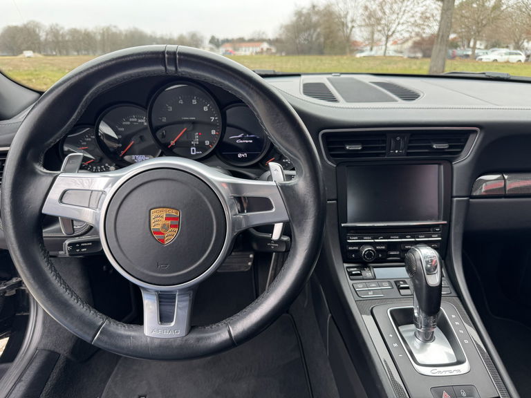 Porsche 991 Carrera Black Edition