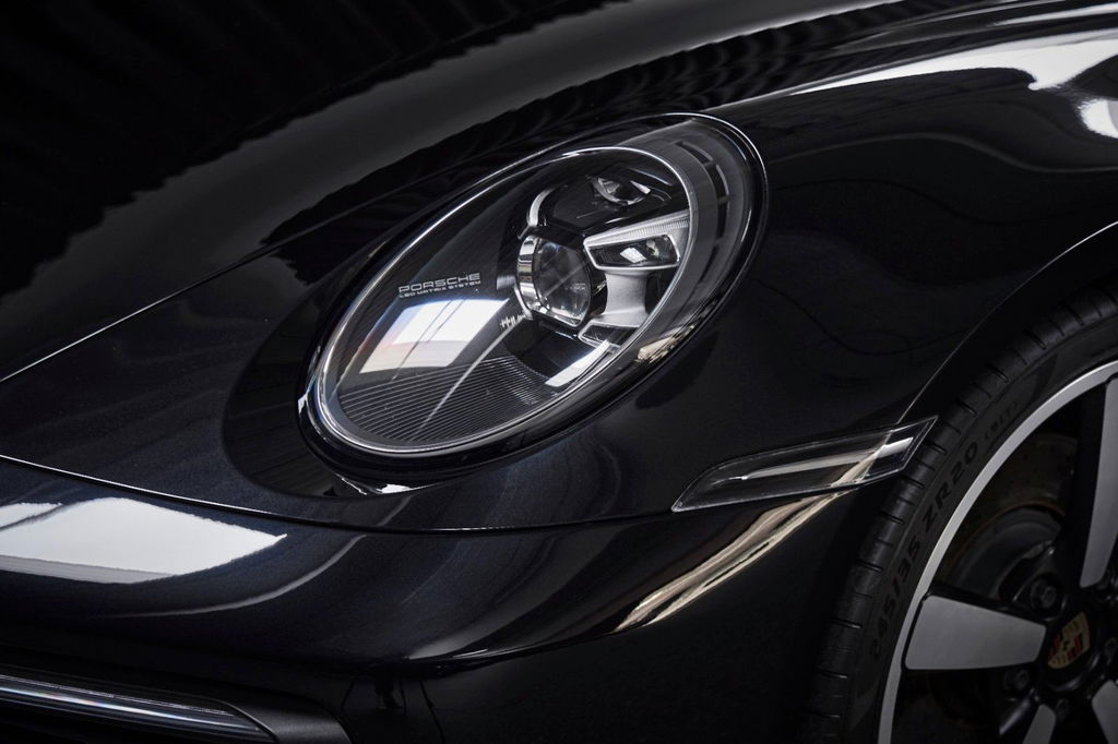 Porsche 992 Carrera 4S