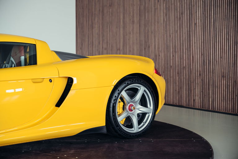 Porsche Carrera GT