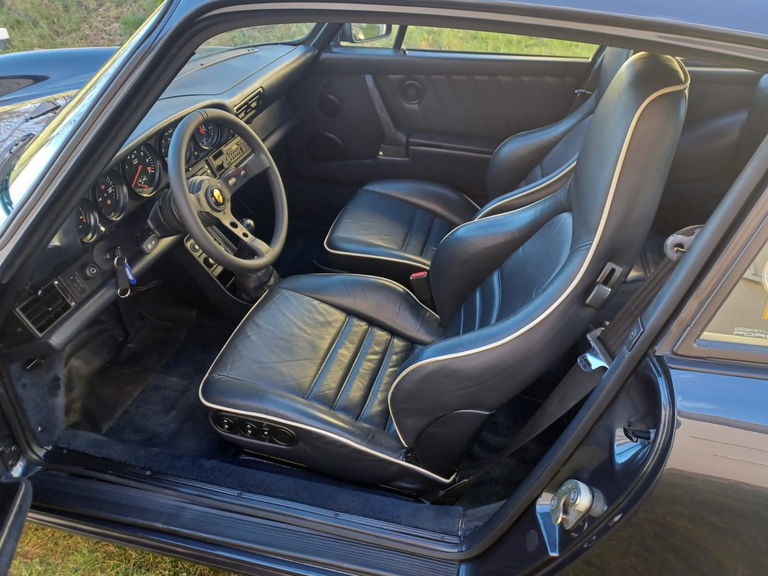 Porsche 911 Turbo 3.3