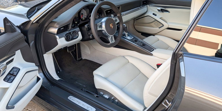 Porsche 991 Carrera 4S